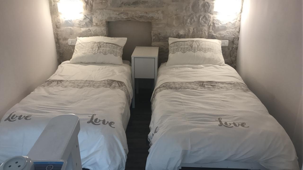 Zimmer In Old City Rosh Pinna Exterior foto